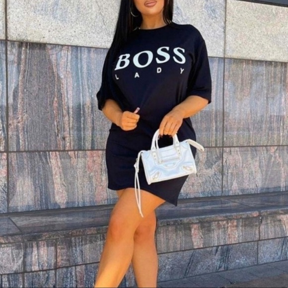 Parisian Black Boss Lady T-shirt Dress. Comfy and Cool perfect for spring. - Picture 2 of 6
